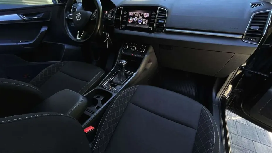 SKODA Karoq -