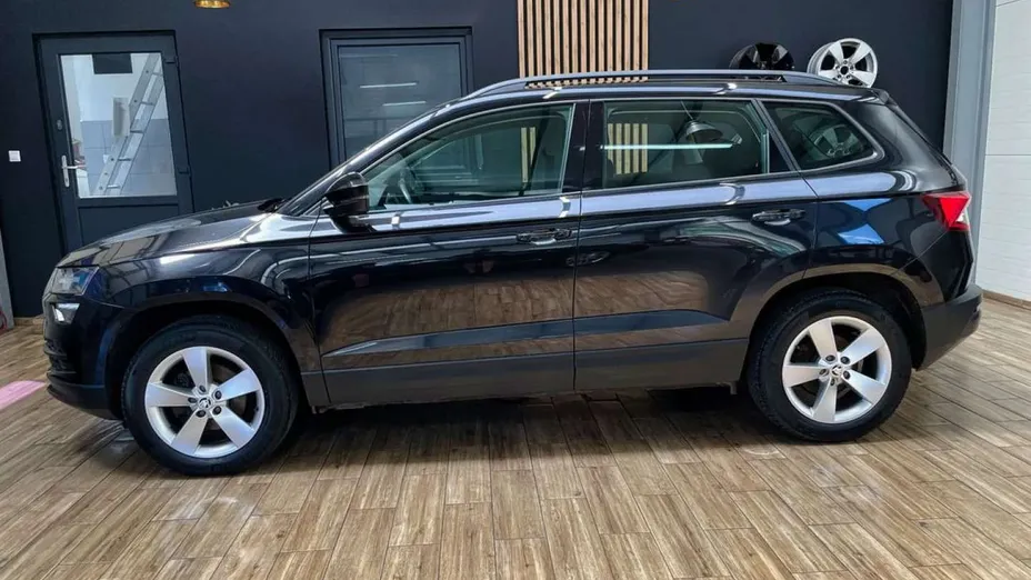 SKODA Karoq -