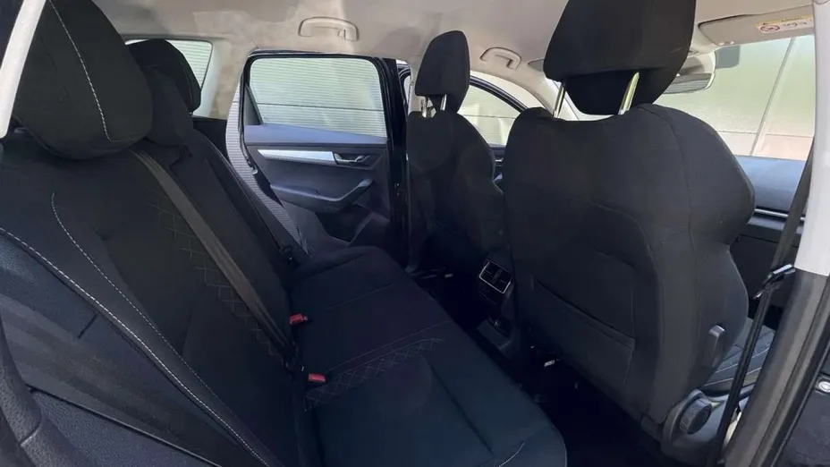 SKODA Karoq -