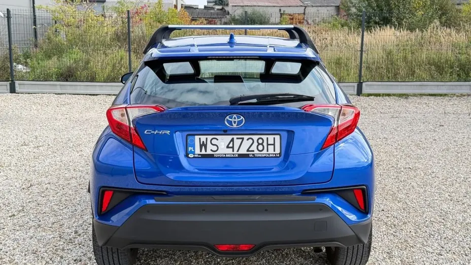 TOYOTA C-HR -