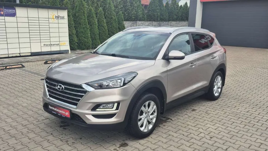 HYUNDAI Tucson -