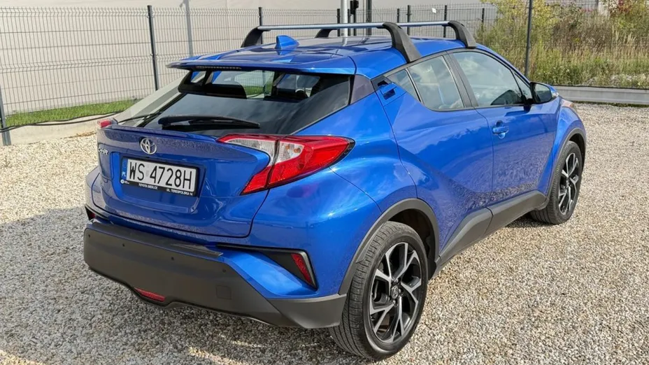 TOYOTA C-HR -