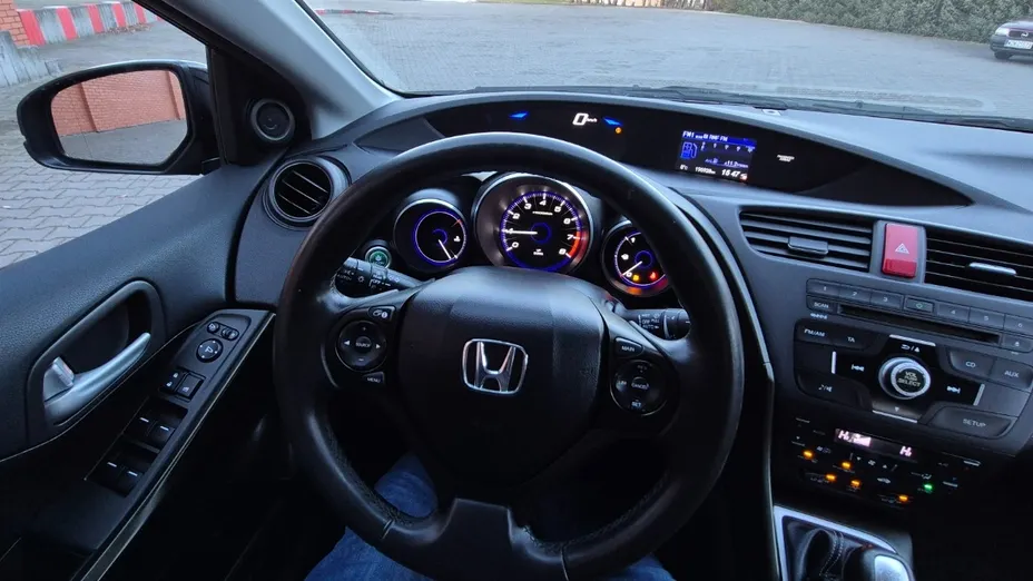 HONDA Civic -