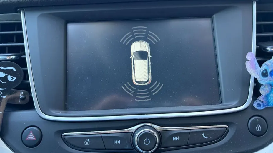 OPEL Grandland X -