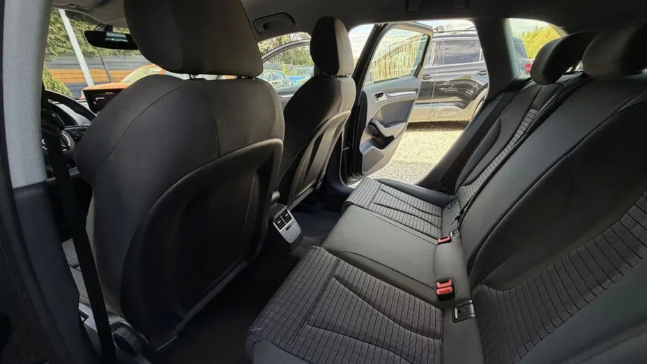 AUDI A3 Sportback -
