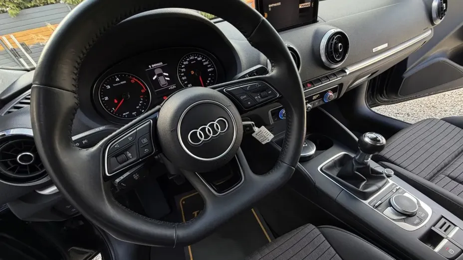 AUDI A3 Sportback -