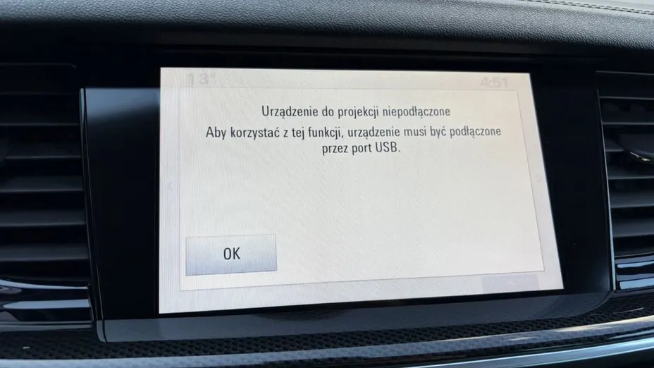 OPEL Insignia -