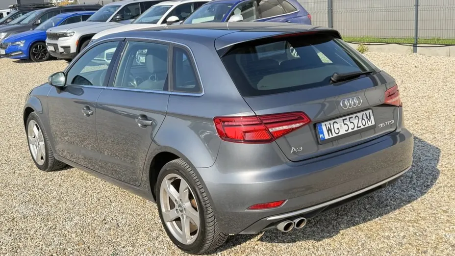 AUDI A3 Sportback -