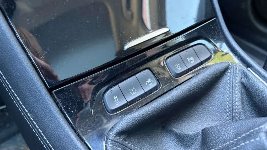 OPEL Grandland X -