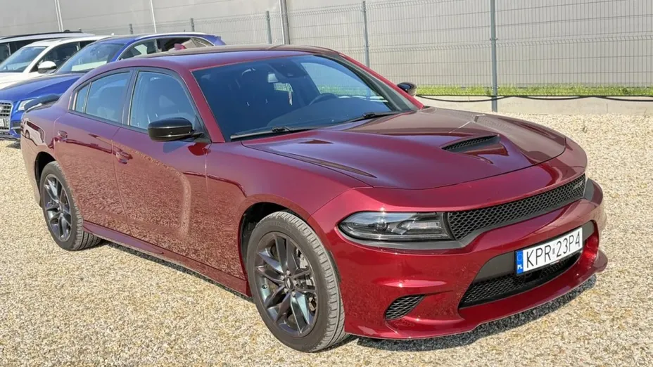 DODGE Charger -