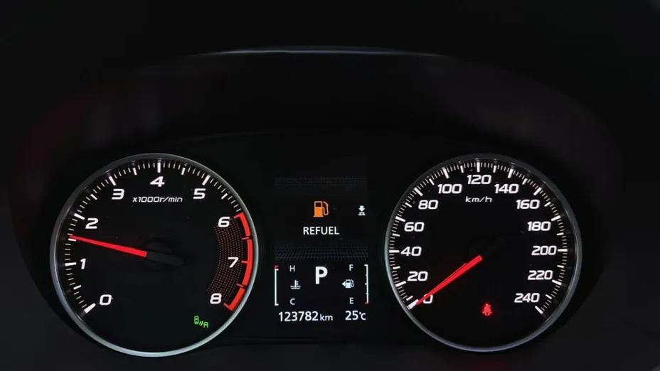 MITSUBISHI Eclipse Cross -