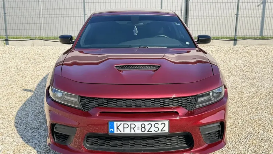 DODGE Charger -