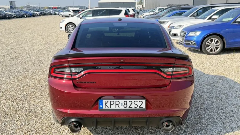 DODGE Charger -