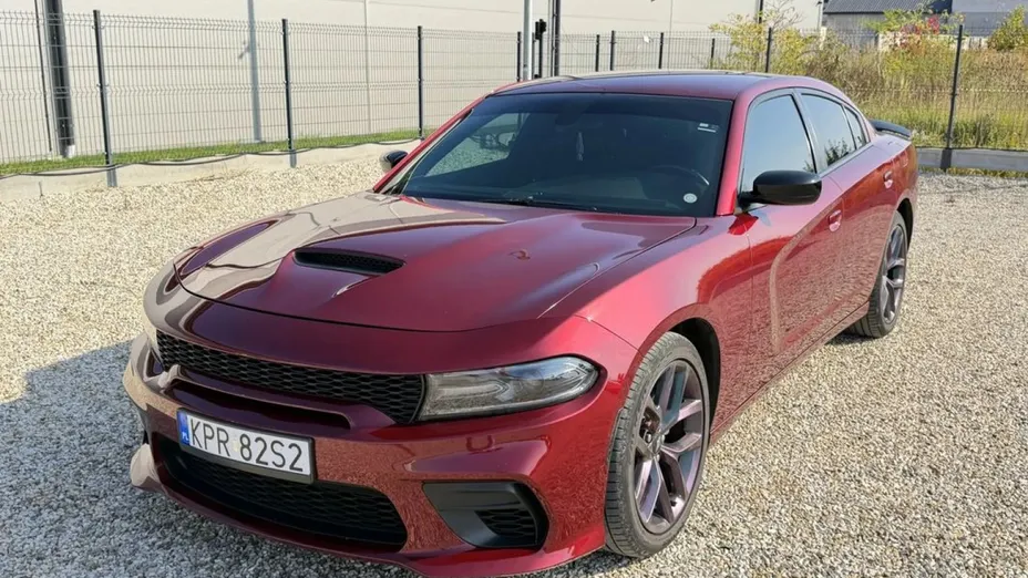 DODGE Charger -