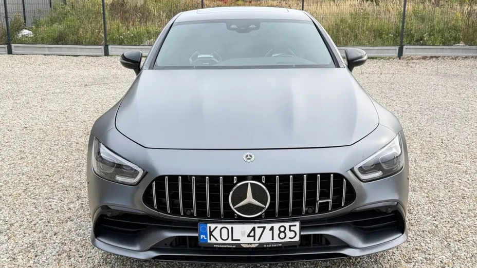 MERCEDES-BENZ AMG GT -