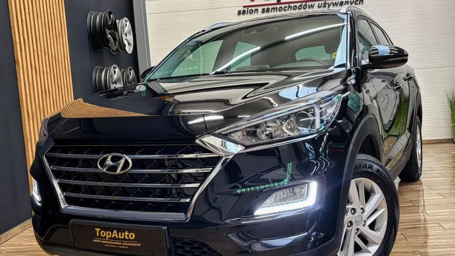 HYUNDAI Tucson -
