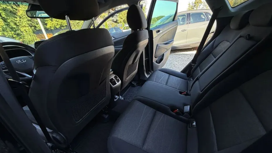 HYUNDAI Tucson -