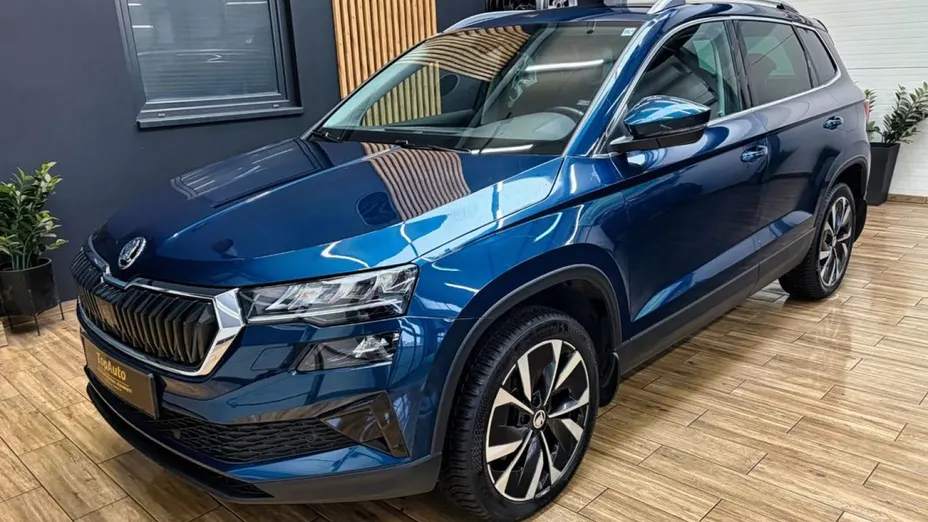 SKODA Karoq -