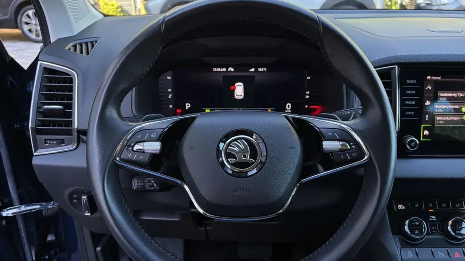 SKODA Karoq -