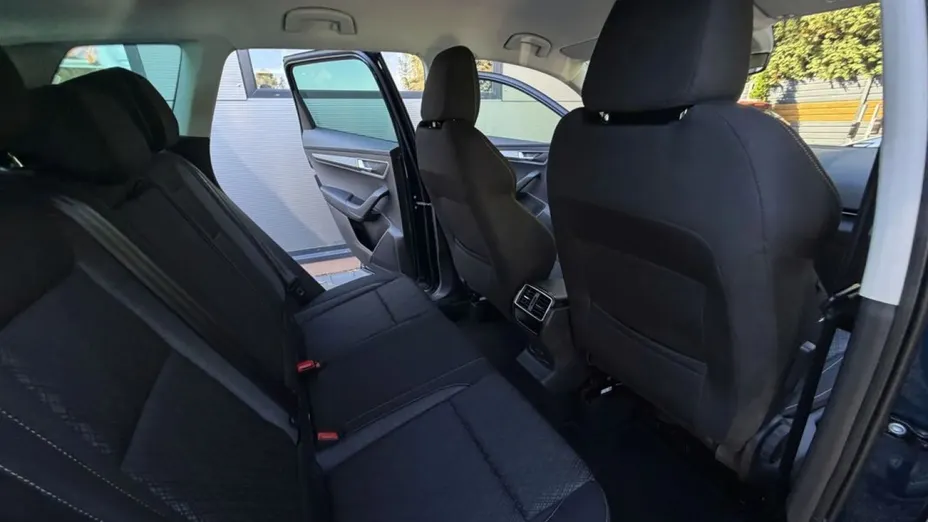SKODA Karoq -