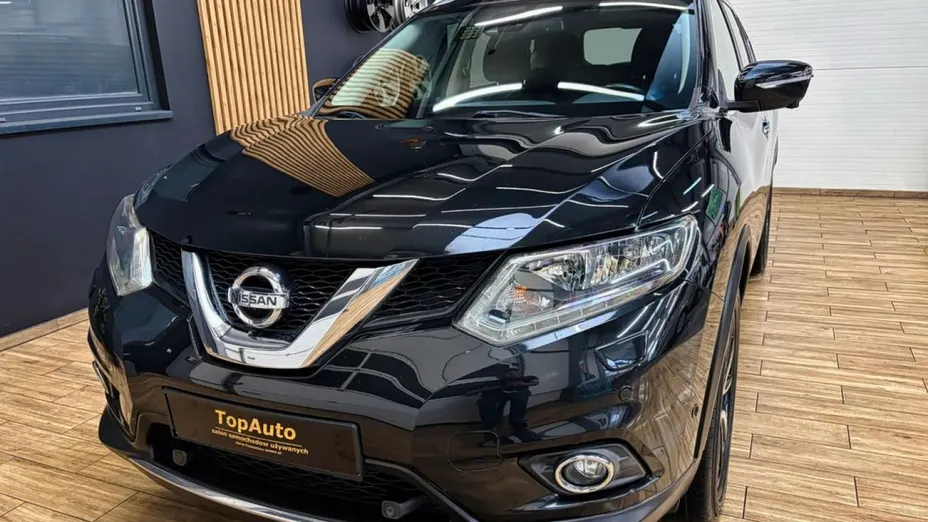 NISSAN X-Trail -