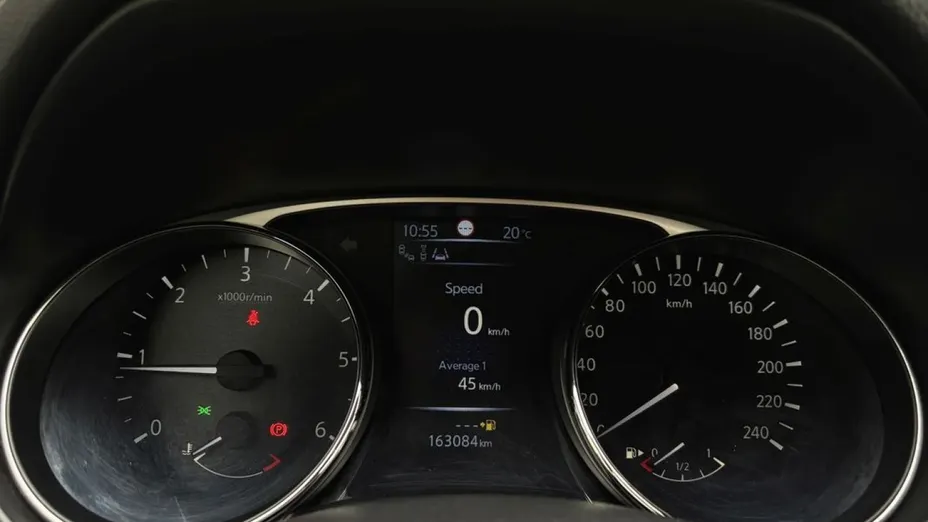 NISSAN X-Trail -