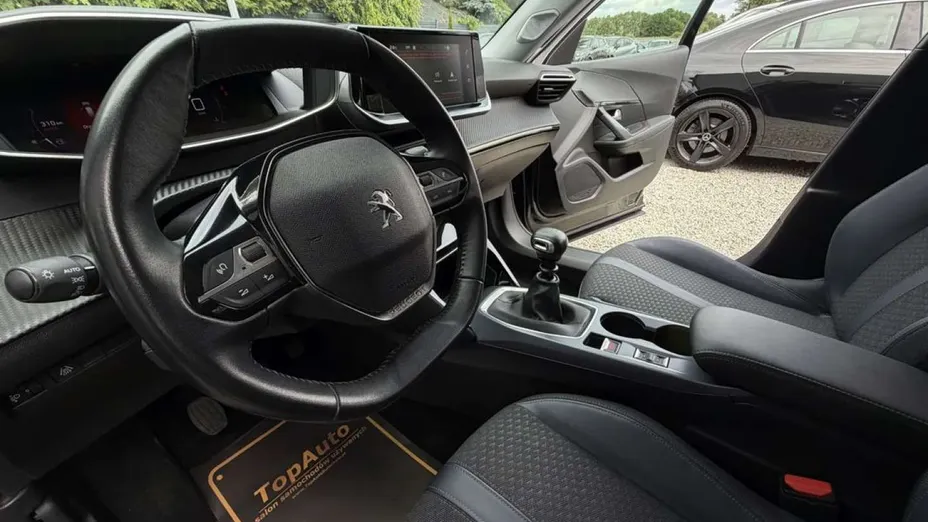 PEUGEOT 2008 -