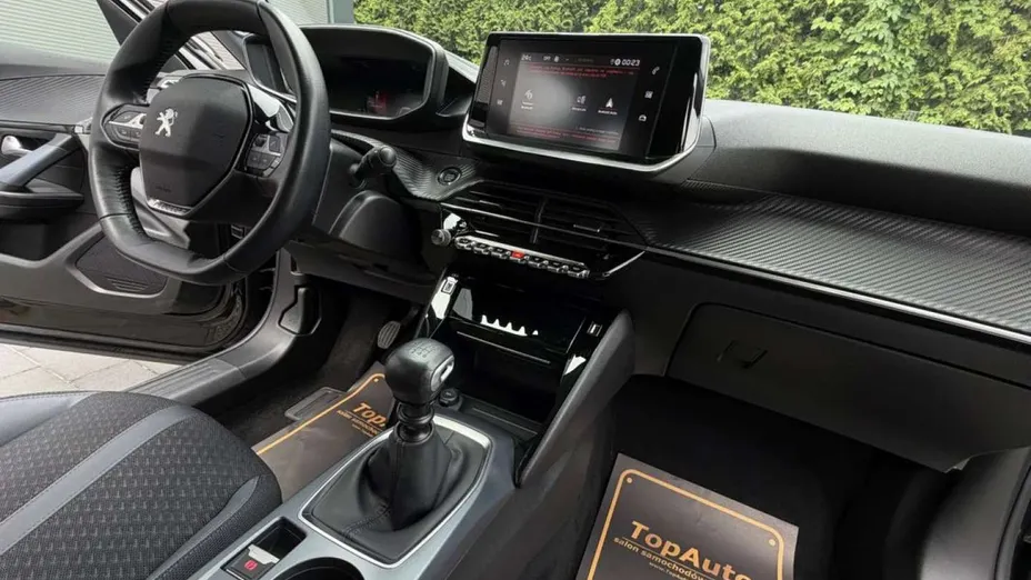 PEUGEOT 2008 -