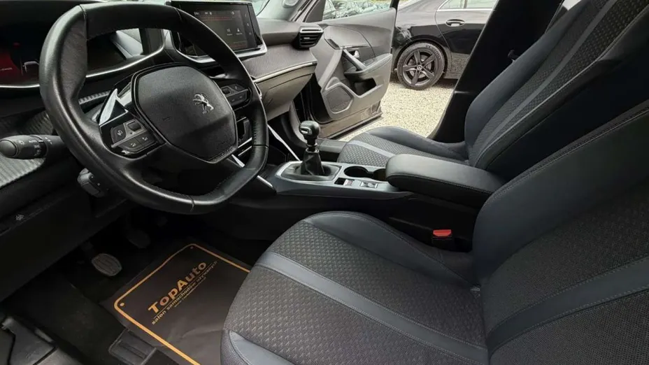 PEUGEOT 2008 -