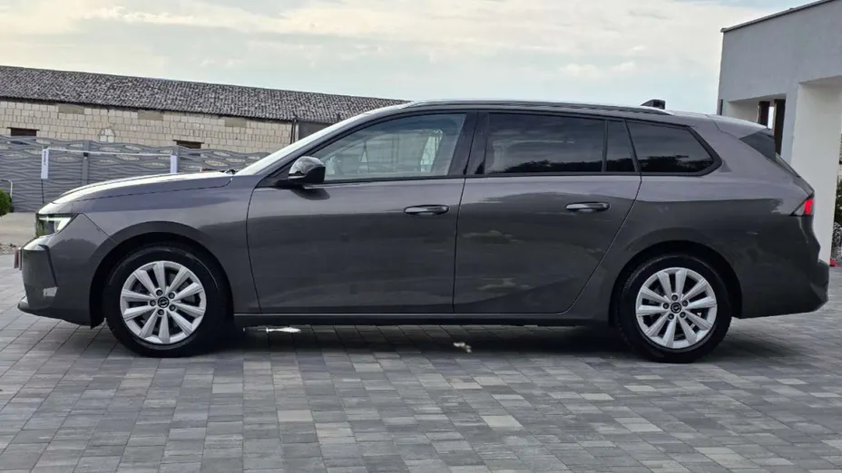 OPEL Astra -