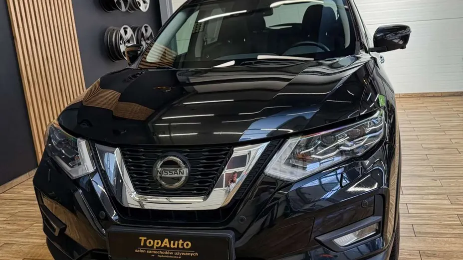 NISSAN X-Trail -