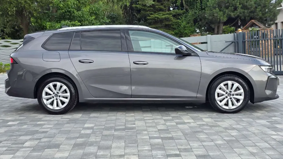 OPEL Astra -
