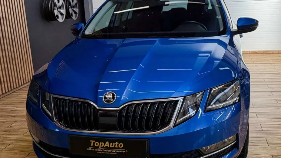 SKODA Octavia -