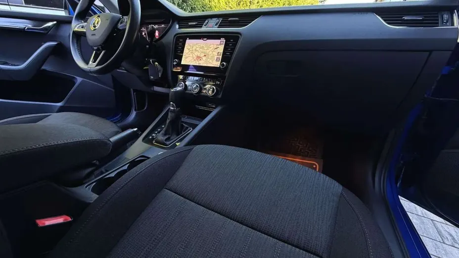 SKODA Octavia -