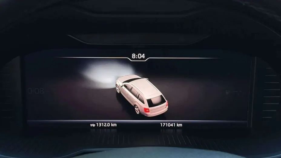 SKODA Octavia -