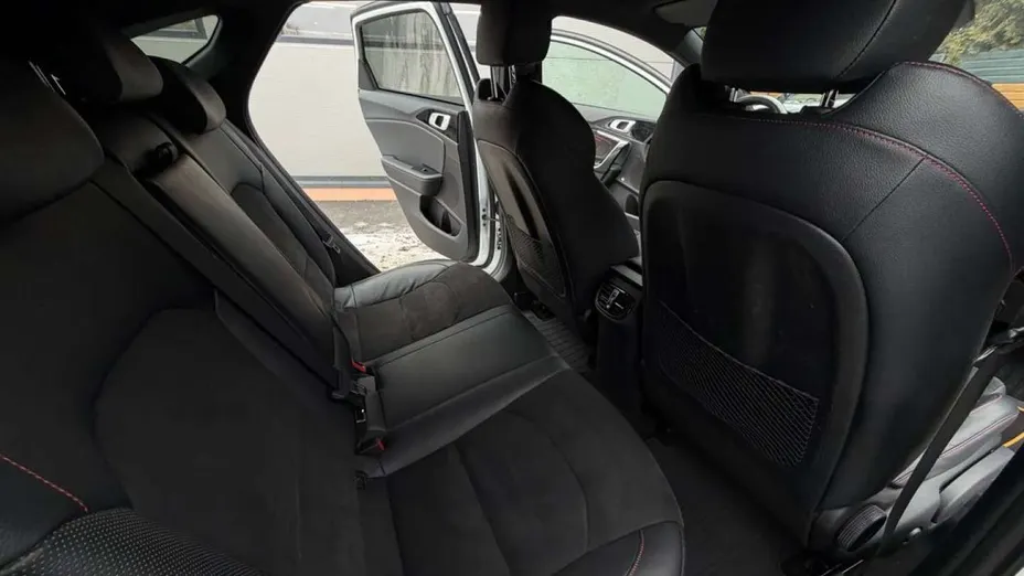 KIA ProCeed -