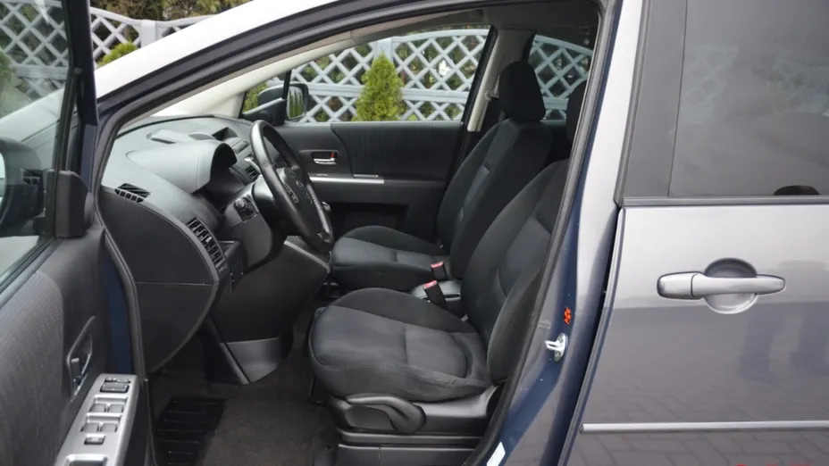 MAZDA 5 -