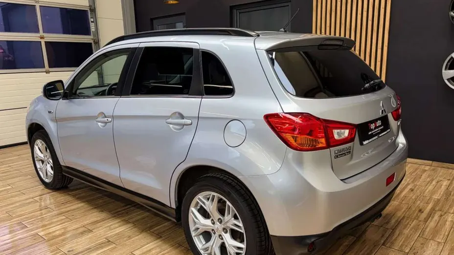 MITSUBISHI ASX -