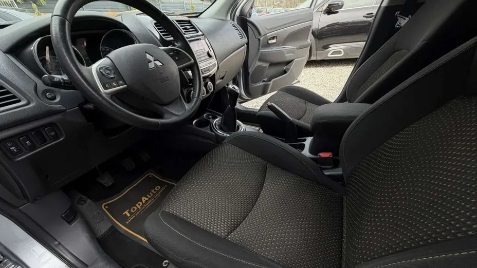 MITSUBISHI ASX -