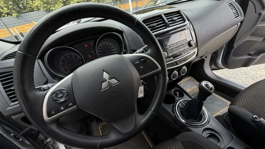 MITSUBISHI ASX -
