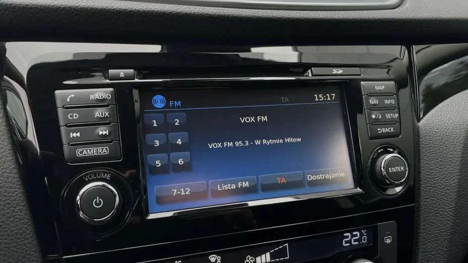 NISSAN Qashqai -