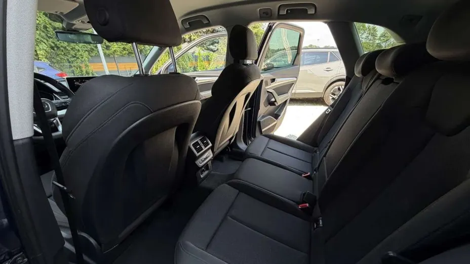 AUDI Q5 -