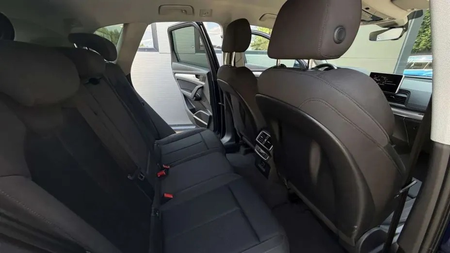 AUDI Q5 -