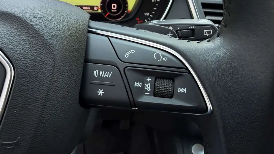 AUDI Q5 -