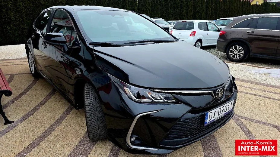 TOYOTA Corolla -