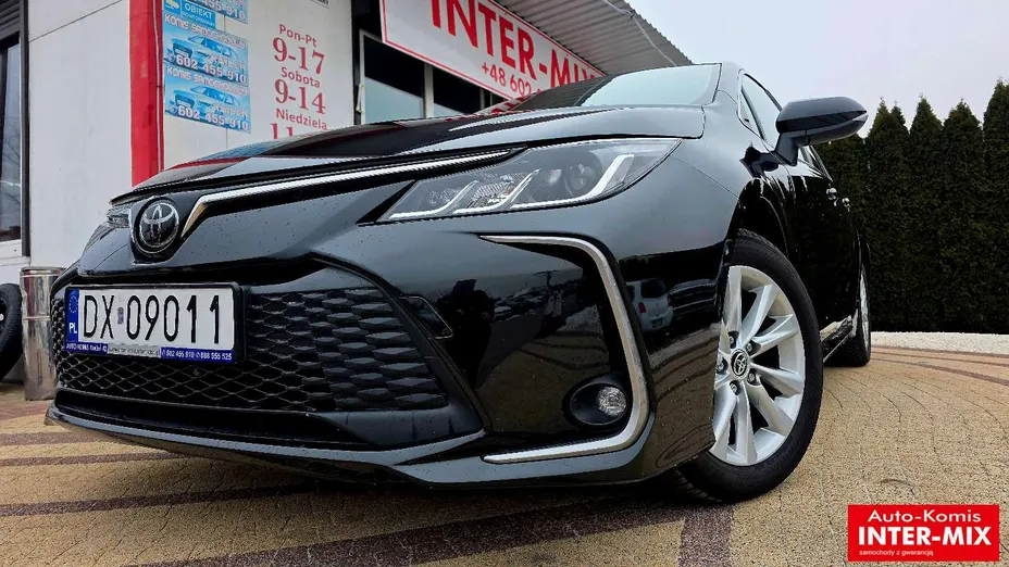 TOYOTA Corolla -