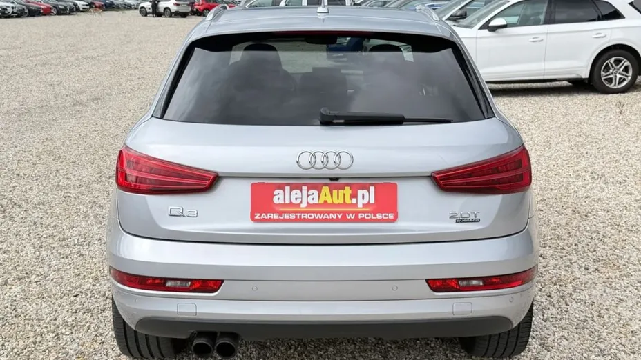 AUDI Q3 -