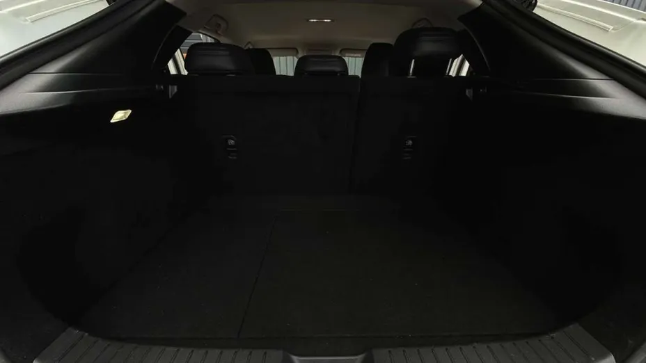 MAZDA CX-30 -