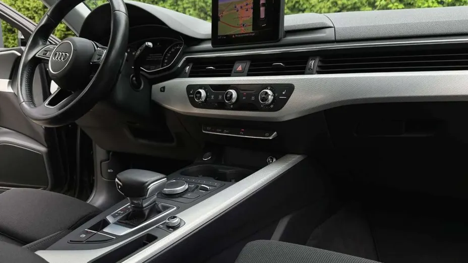 AUDI A4 Avant -