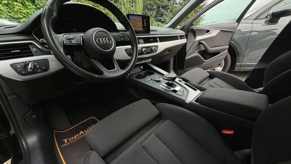 AUDI A4 Avant -
